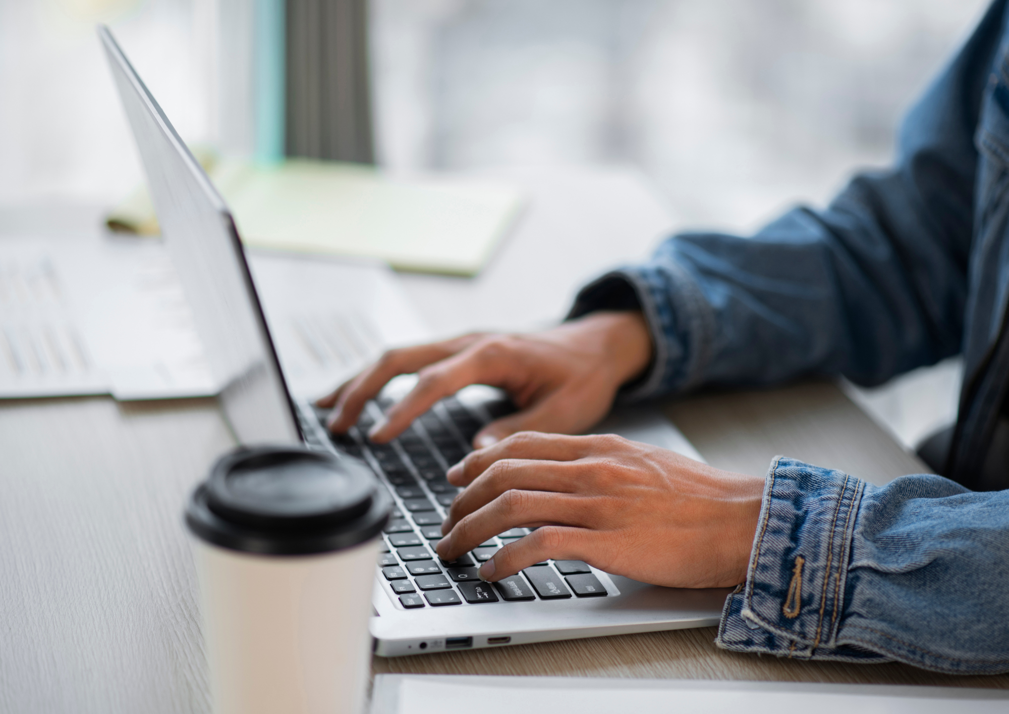 Tworzenie stron internetowych Śrem – inwestycja w widoczność i rozwój firmy